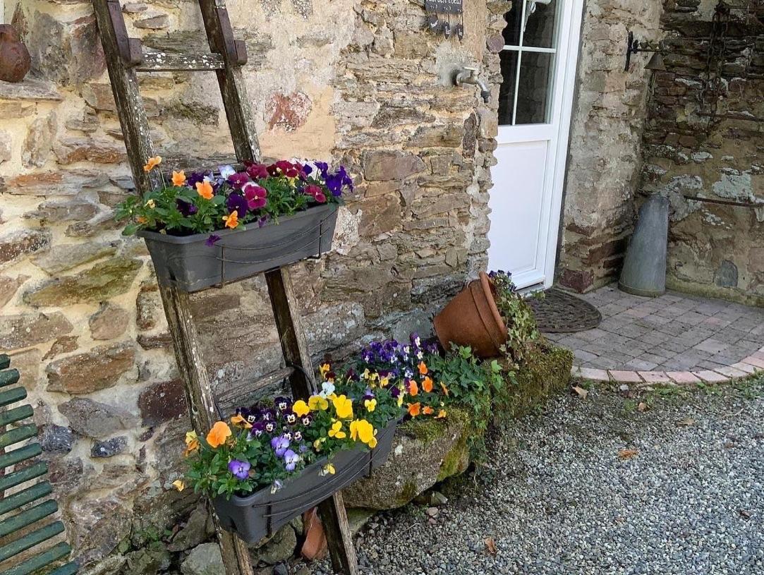 Bed and Breakfast Le Moulin De La Castellerie Moon-sur-Elle Экстерьер фото