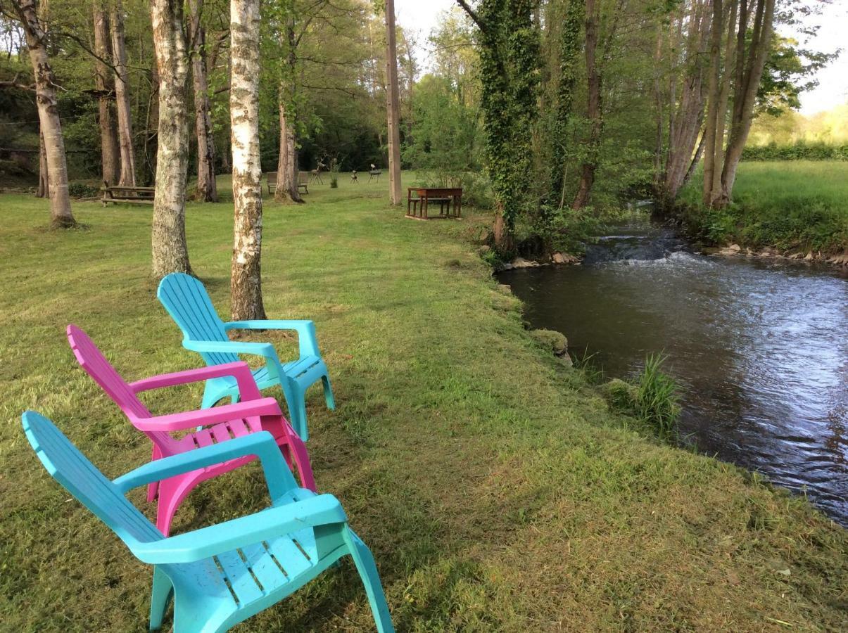 Bed and Breakfast Le Moulin De La Castellerie Moon-sur-Elle Экстерьер фото