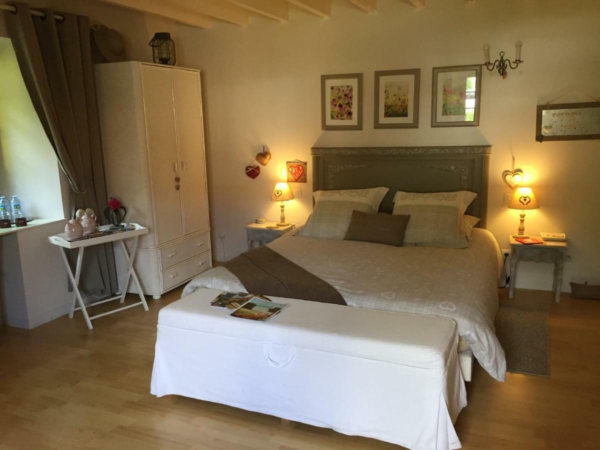 Bed and Breakfast Le Moulin De La Castellerie Moon-sur-Elle Экстерьер фото