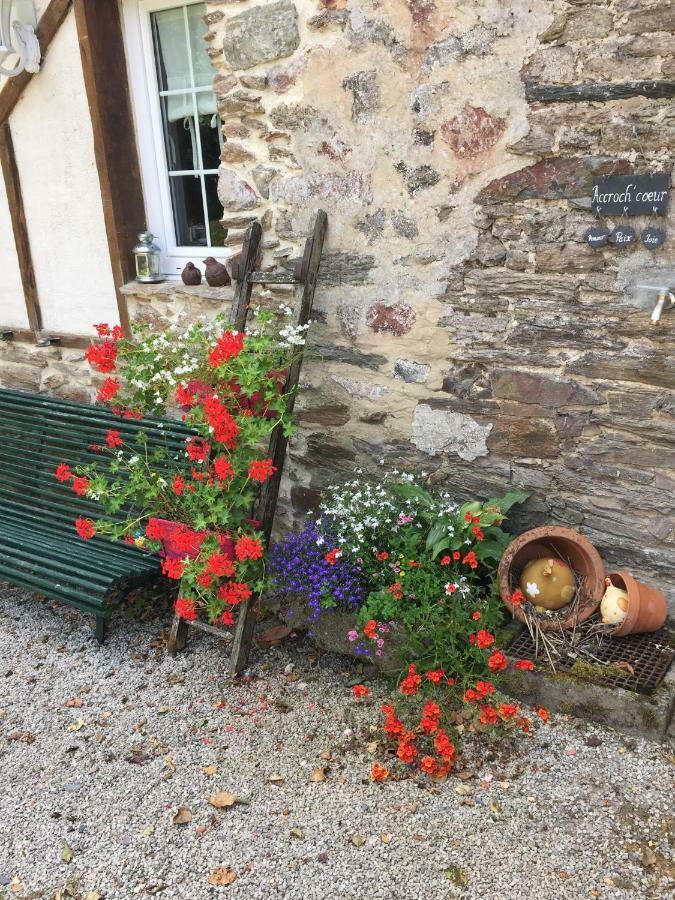 Bed and Breakfast Le Moulin De La Castellerie Moon-sur-Elle Экстерьер фото